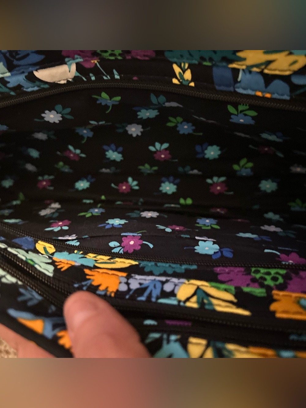 Vera Bradley Midnight Blues Medium Size Shoulder Bag - Picture 5 of 7
